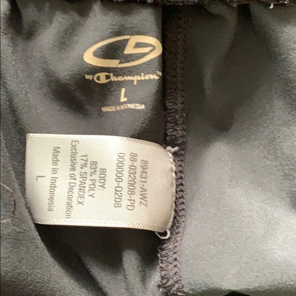 Champion black L 83% polyester/17% spandex shorts - Picture 7 of 10
